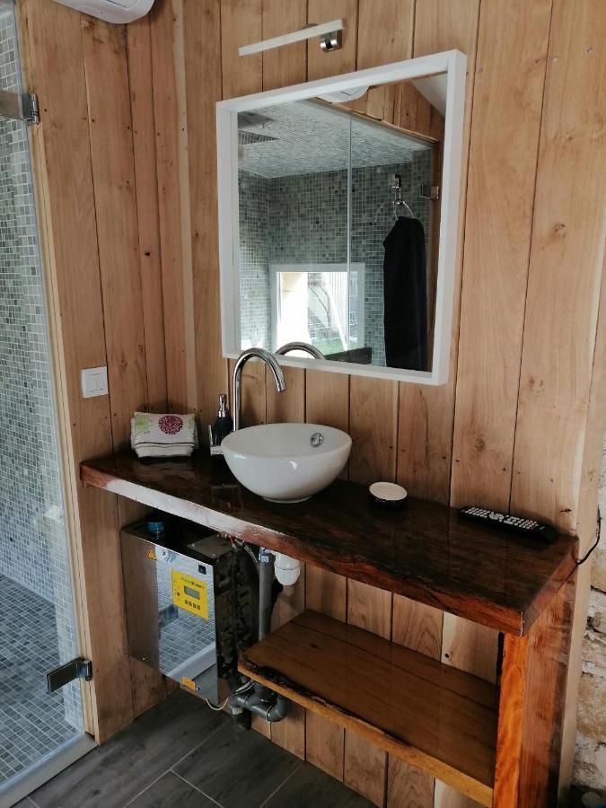 Appartement La Salamandre à Vic-le-Comte Extérieur photo